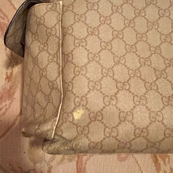 Gucci Supreme Diaper Bag - Picture 10 of 15